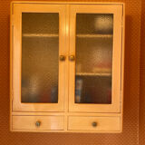 Armoire à pharmacie