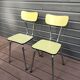 Paire de chaises en formica jaunes