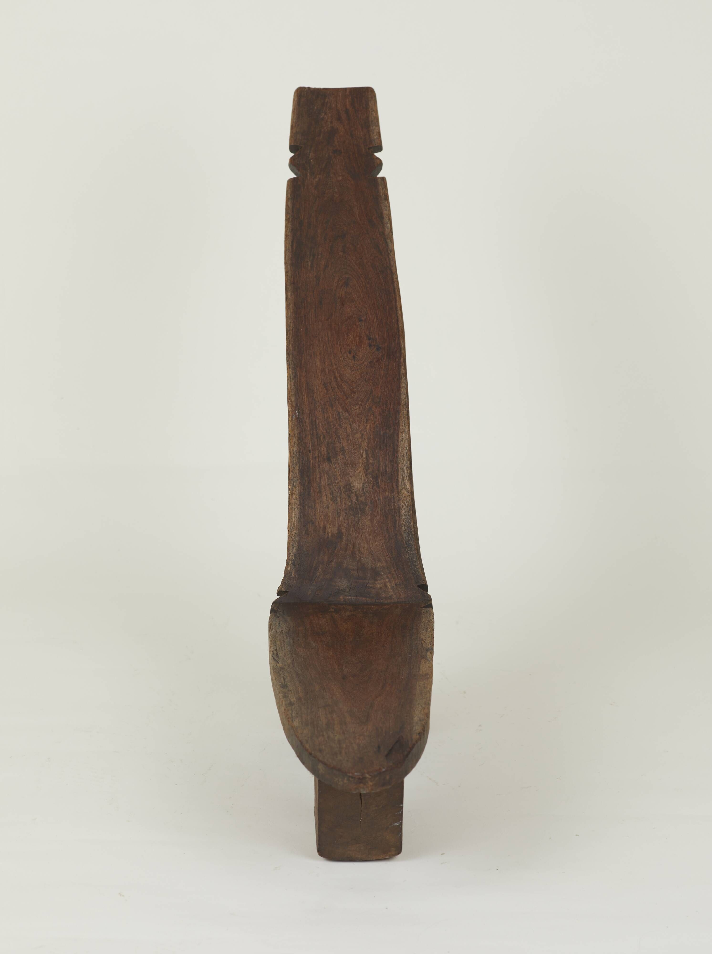Vintage West African monoxyl wooden chair Lobi / Stargazer Circa 1950