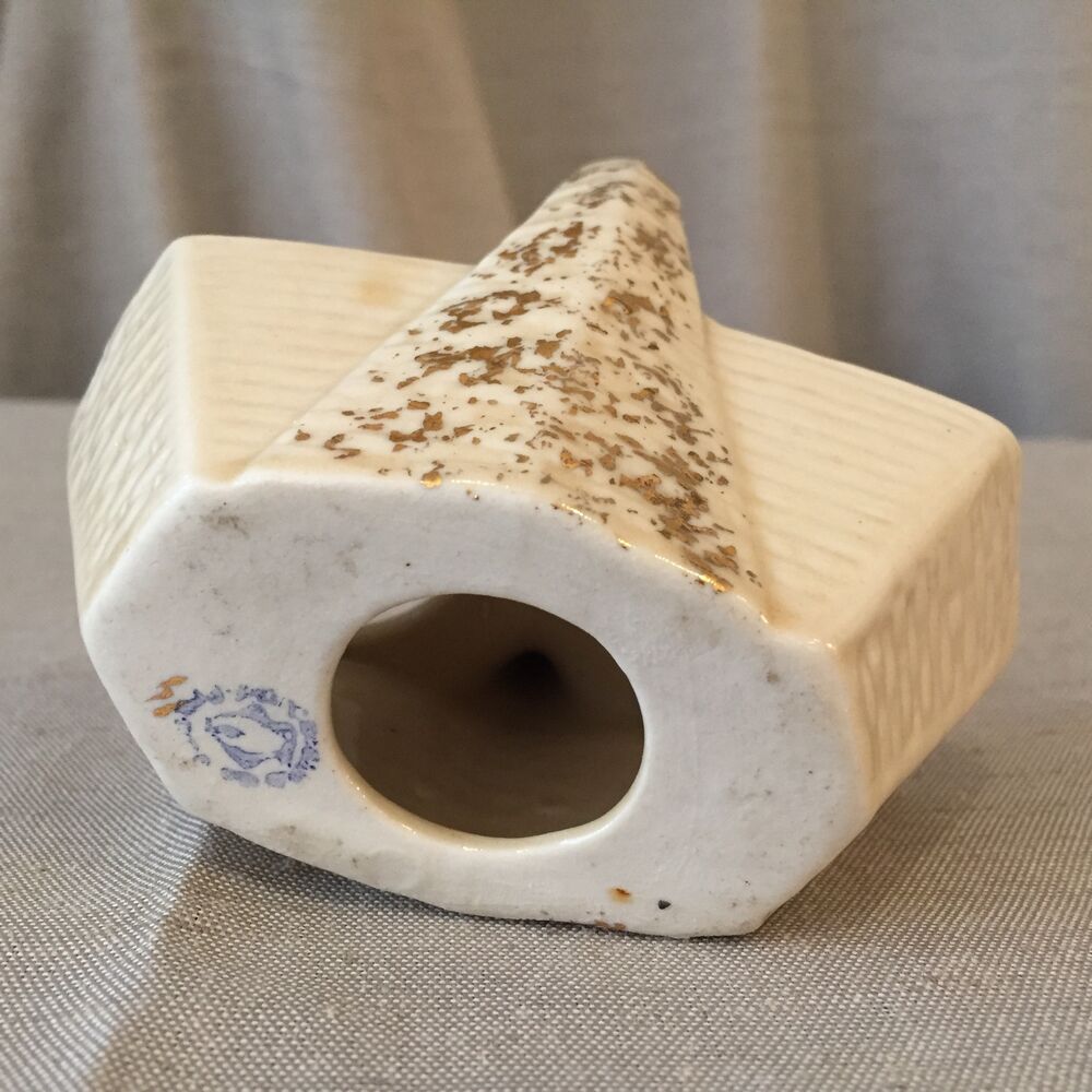 Panier avec saliere poivriere en forme de chat porcelaine de france