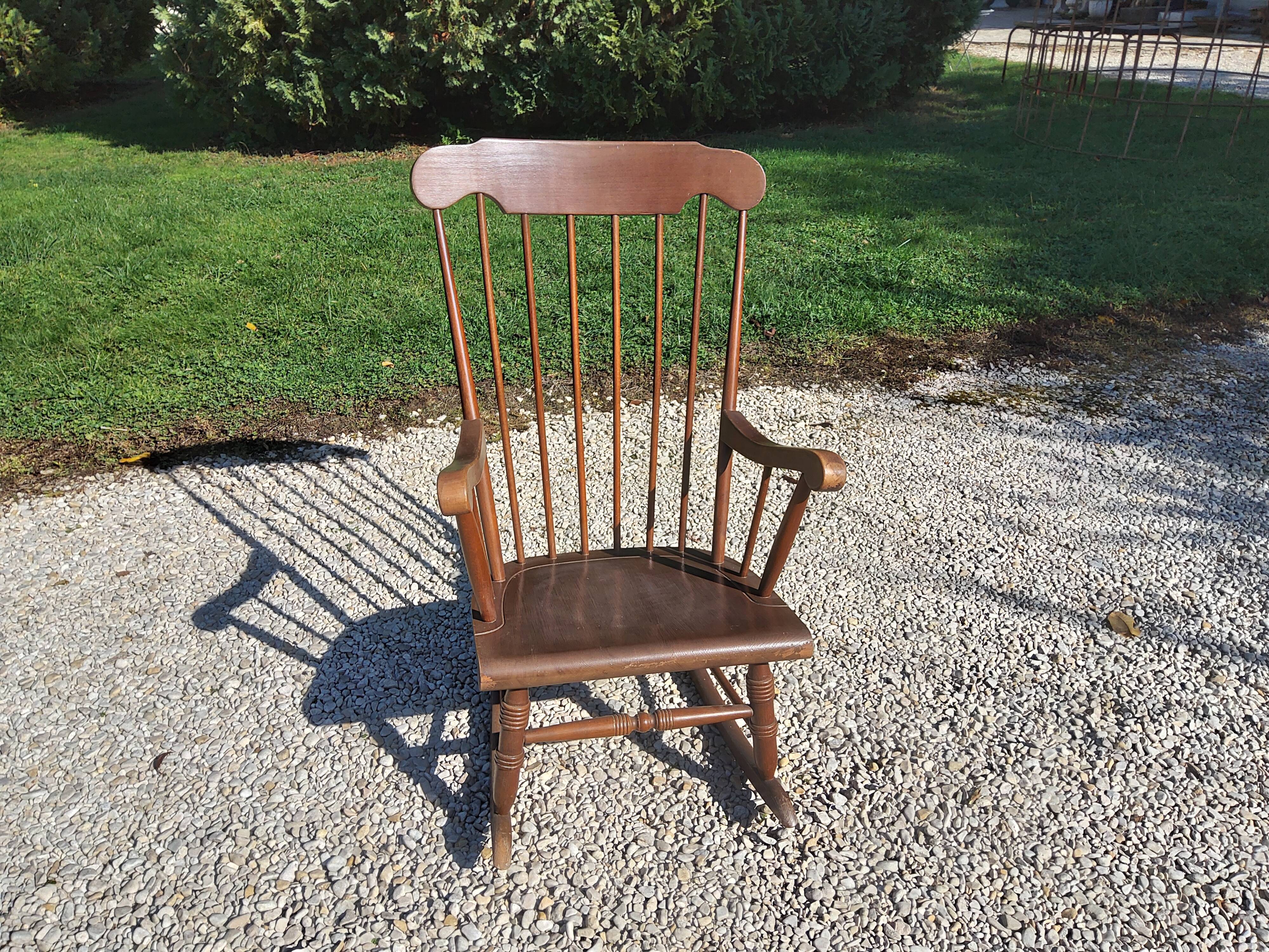 Rocking-chair en hêtre des années 60 bois