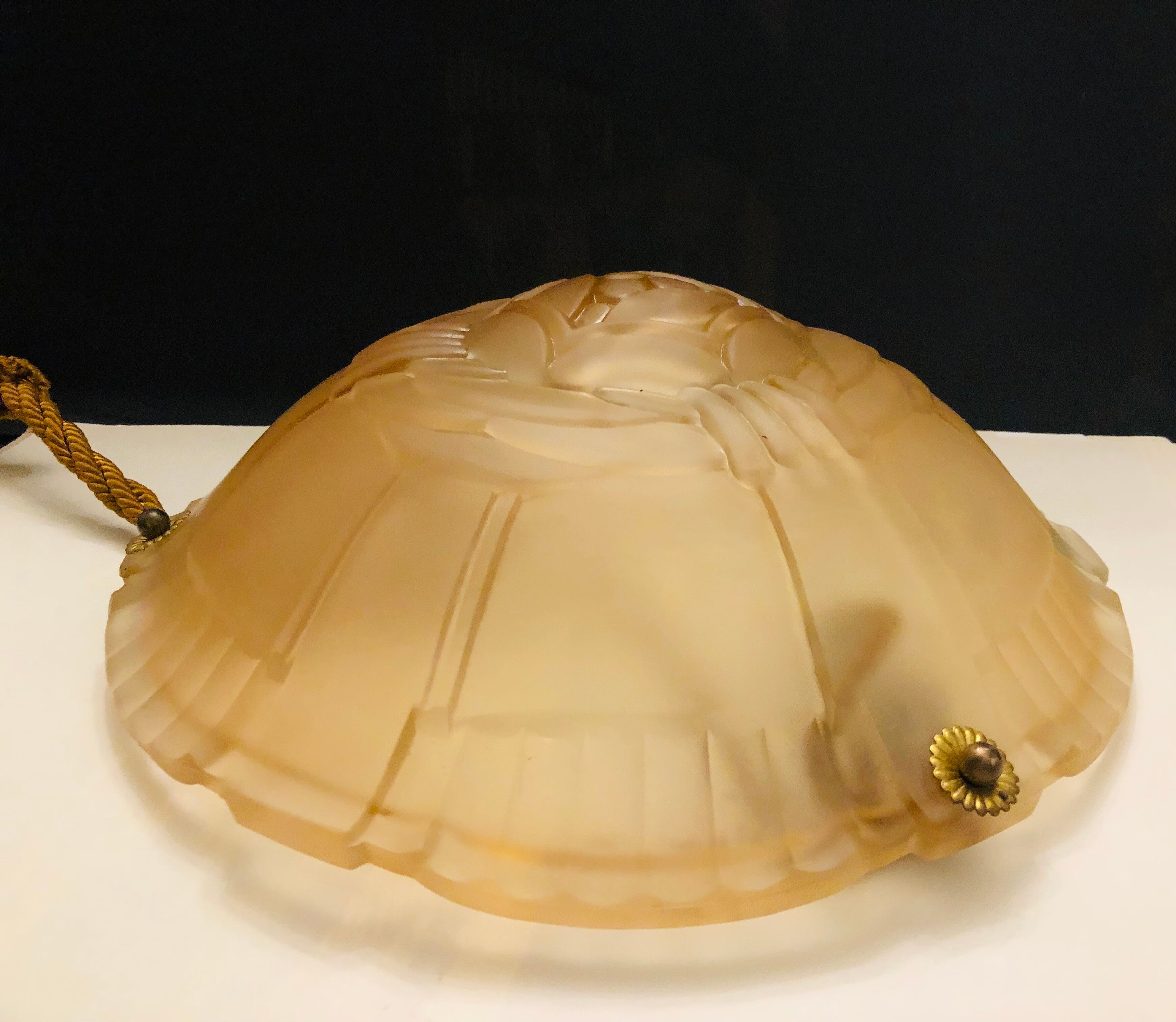 Art Deco glass hanging basin