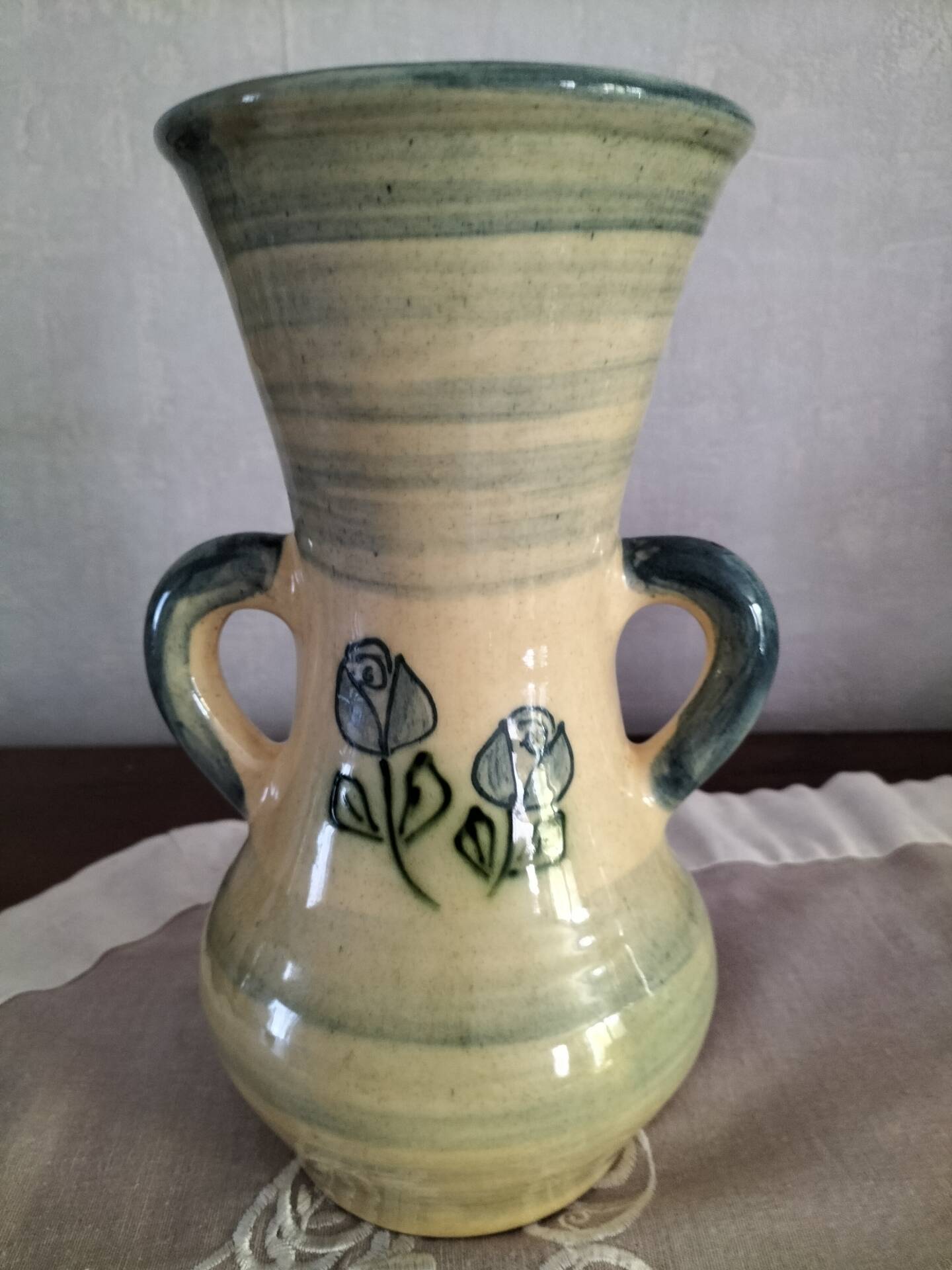Ceramic vase Les Grottes Dieulefit