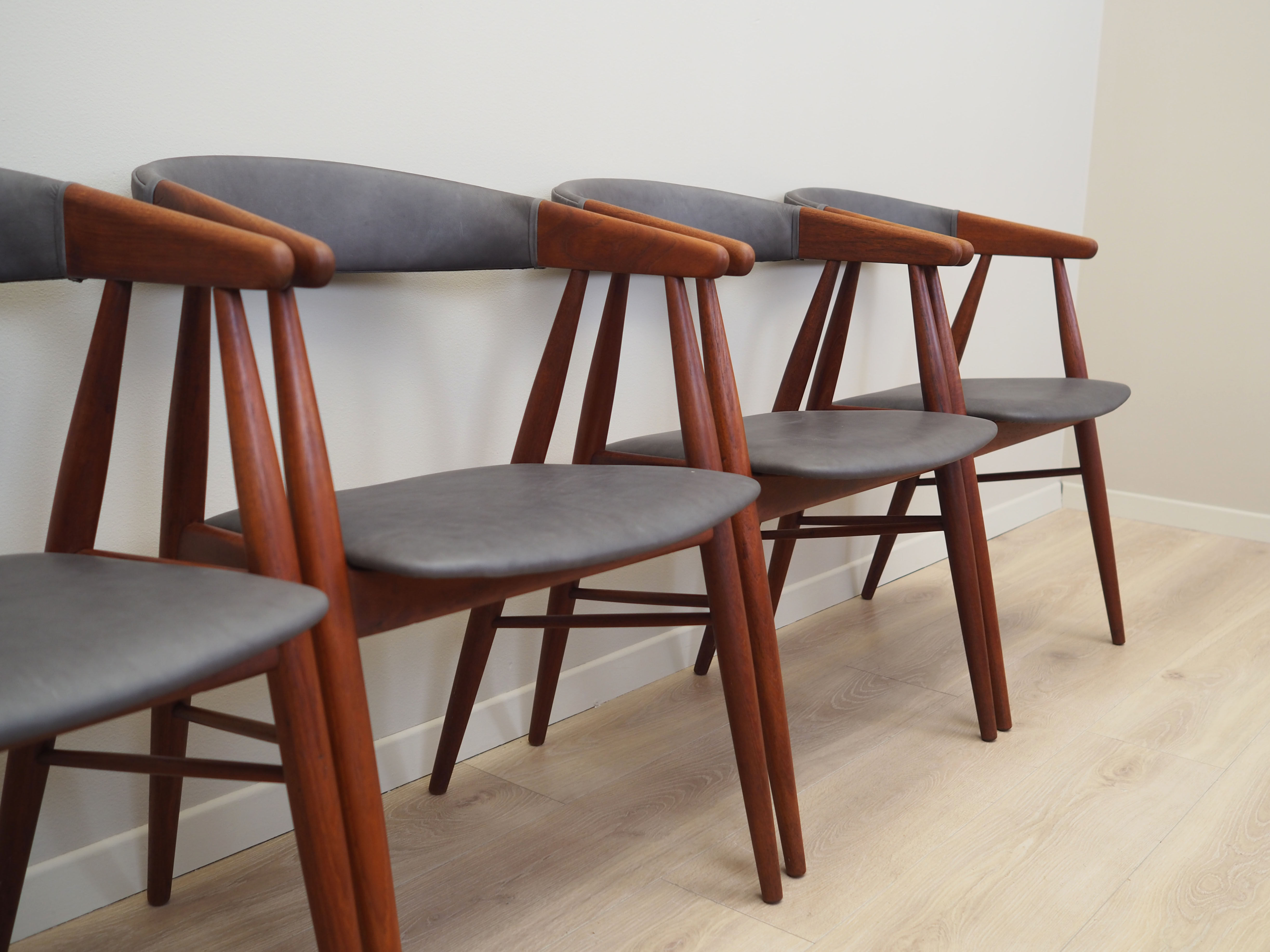 Set of four teak chairs, Danish design, 1960s, designer: Ejner Larsen & Aksel Bender Madsen