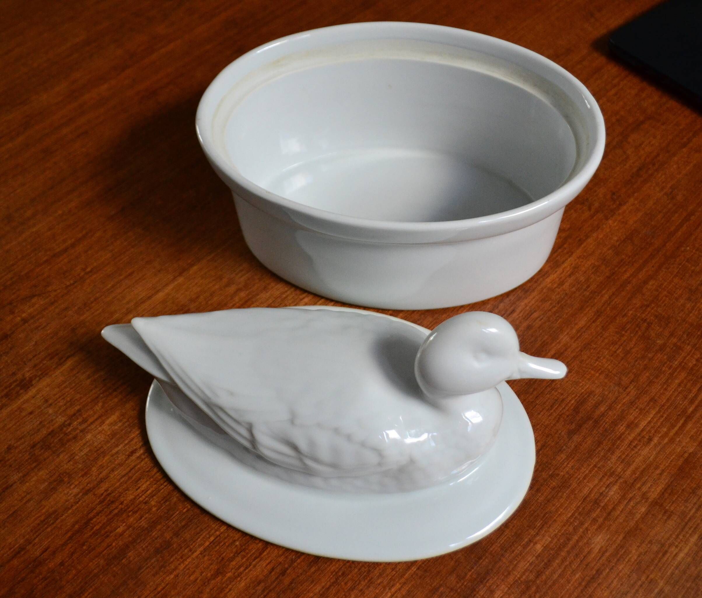 Duck terrine in white porcelain for the oven