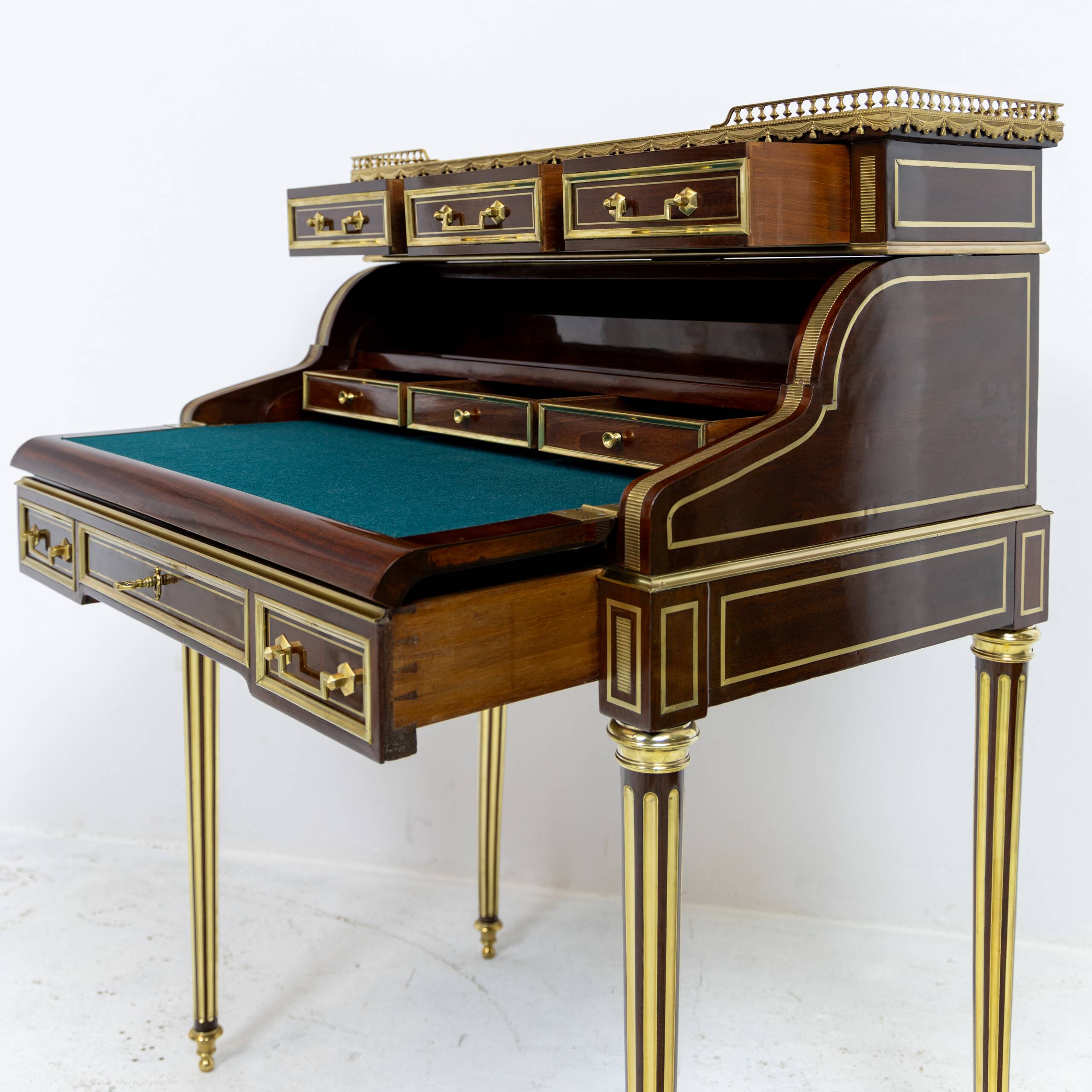 Louis XVI cylinder desk in mahogany and pink marble - circa 1860-1890