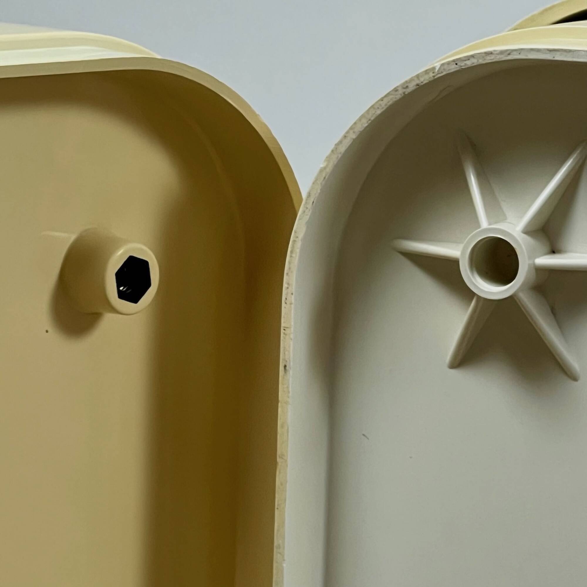 Kartell Componibili Vintage Set: Laundry Bin and Storage Container by Anna Castelli, 1960s
