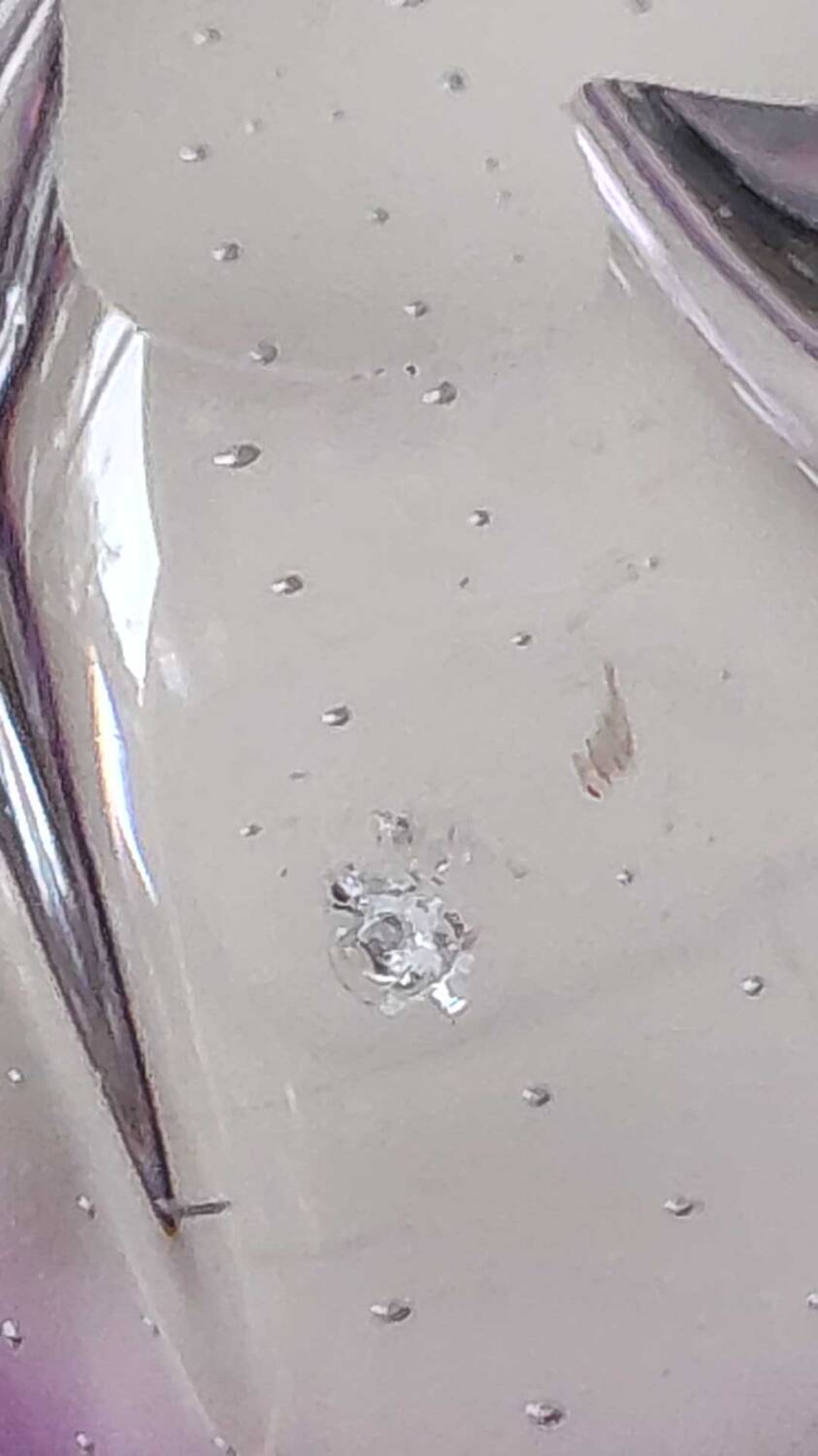 Murano bubble/Bullicante pocket emptier. Cross-pattern. Blown art glass. Diam 13 cm