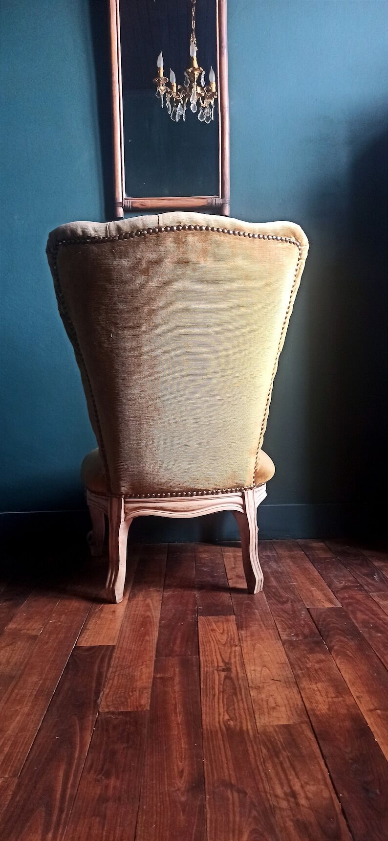 Vintage padded toad armchair