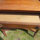 Toilet table