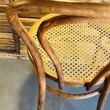 Chaises Thonet en cannage