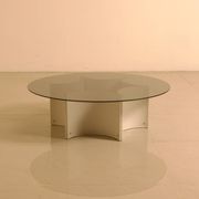 Table basse "Space Age"en piètement étoile et plateau verre fumé 70's