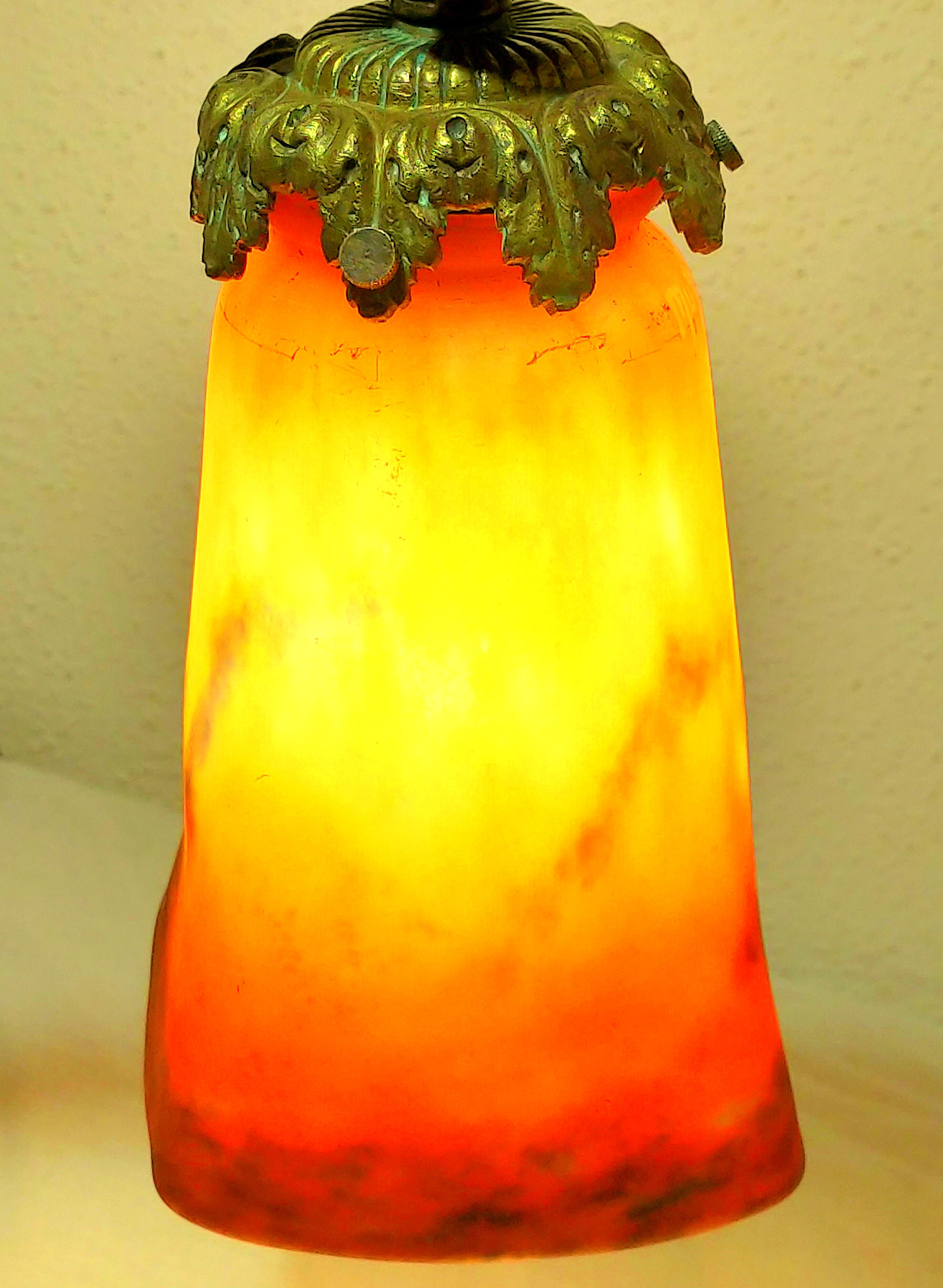 Art-nouveau lamp articulable bronze foot with glass paste shade muller lunéville