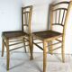 Paire de chaises cannées en bois clair