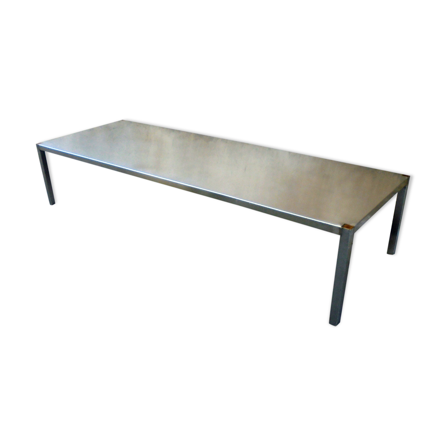 Table basse en inox industrielle