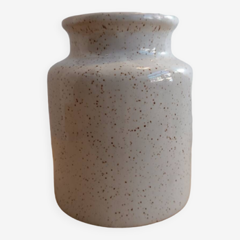 Spotted ceramic pot