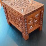 Coffret en bois vintage année 50 en bois sculpté