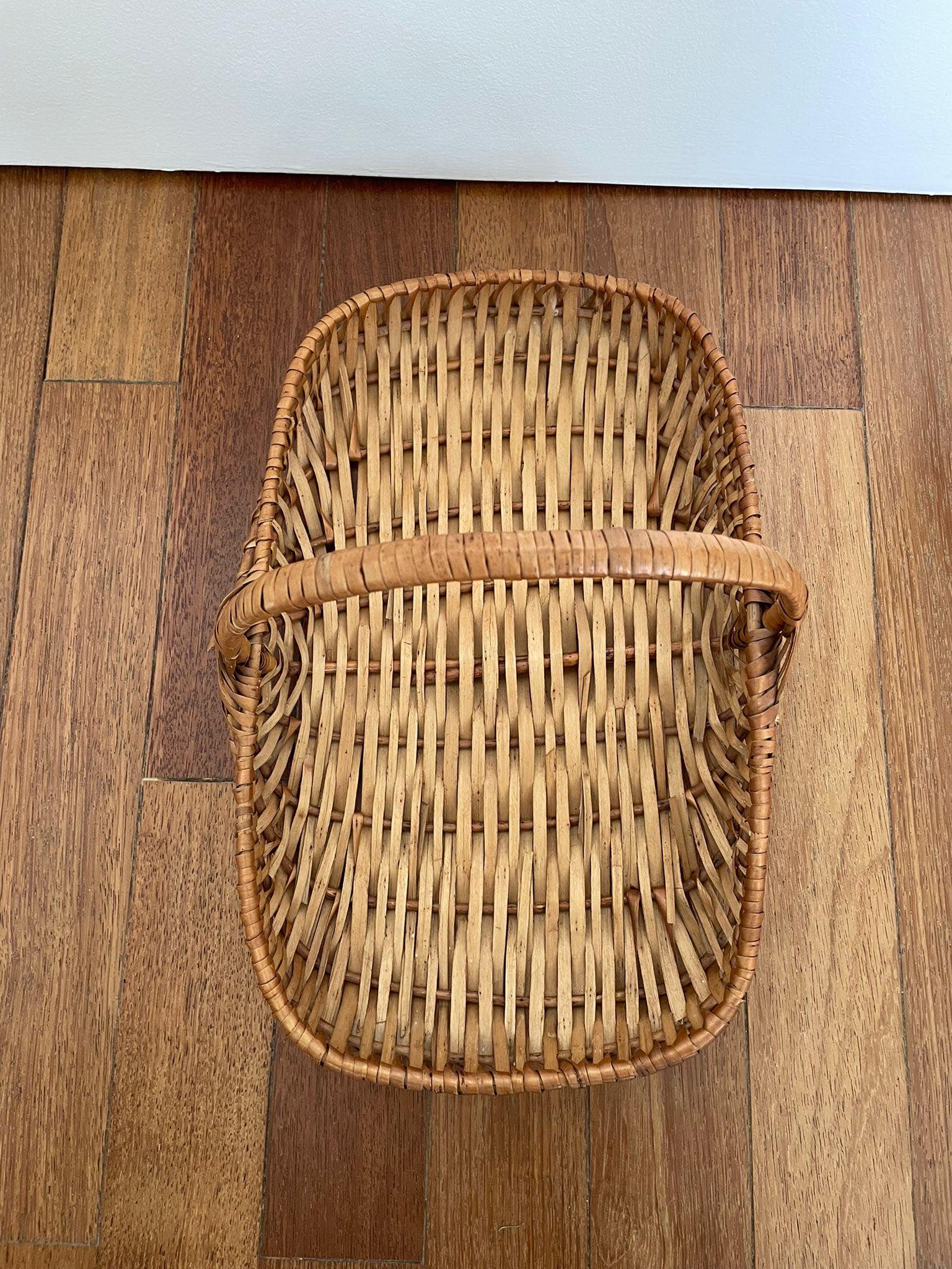 Rectangular wicker basket