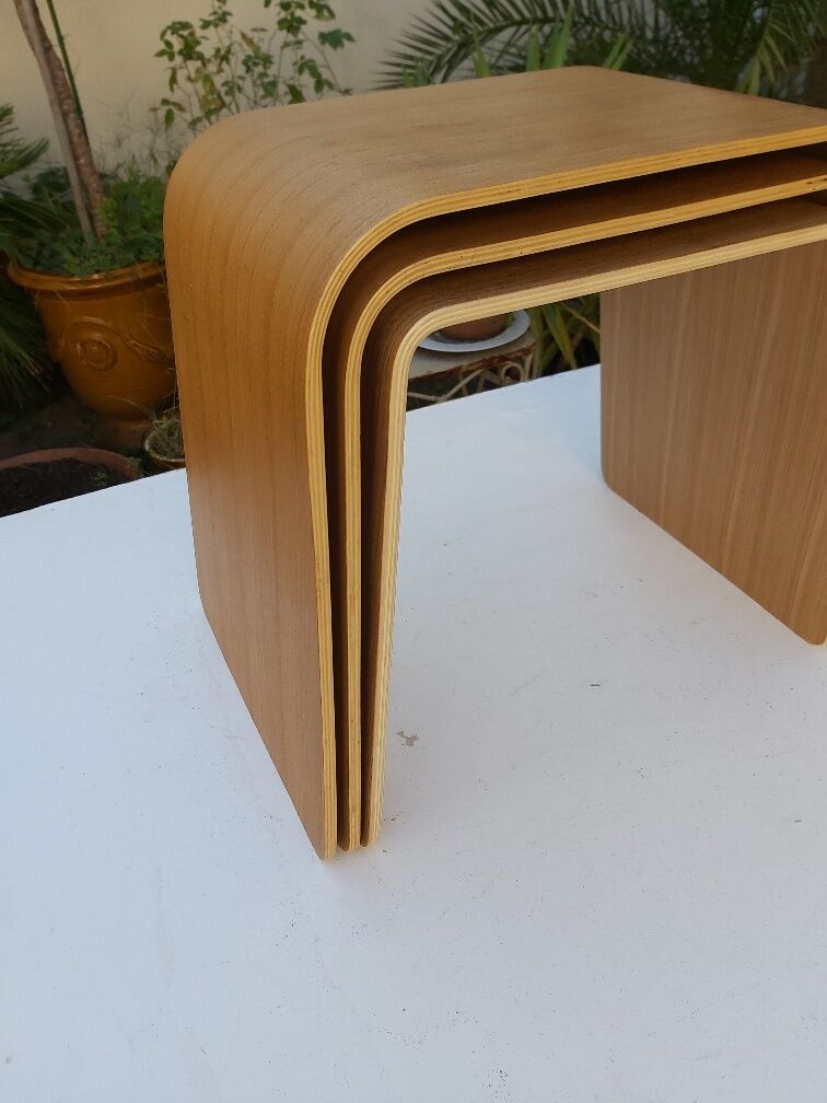 Tables giggled wood laminated glued