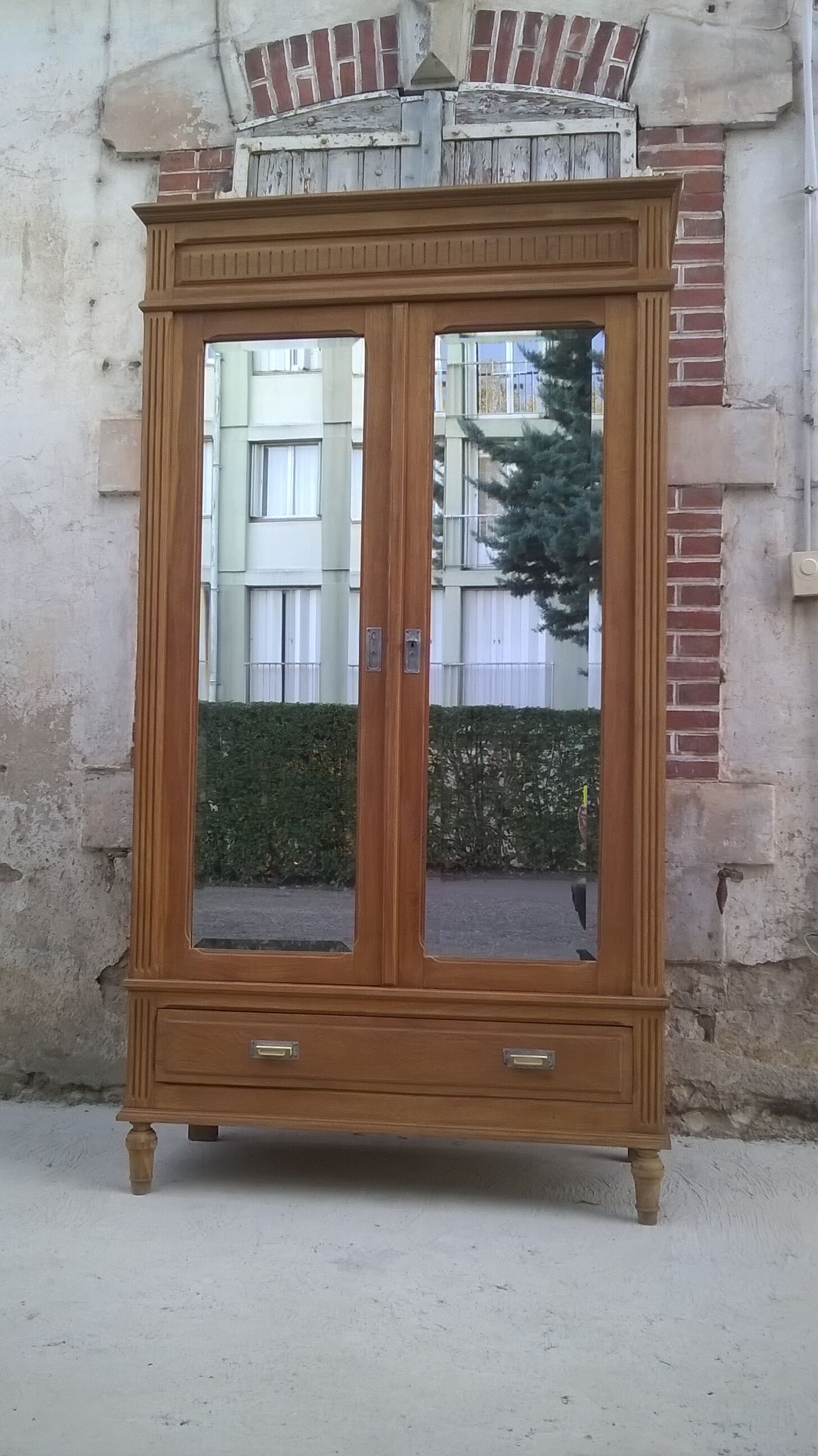 Parisian wardrobe year 30/40