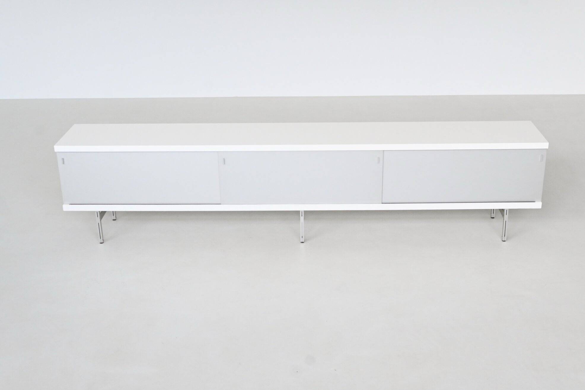 Horst Bruning model 1730 large sideboard Behr Germany 1960