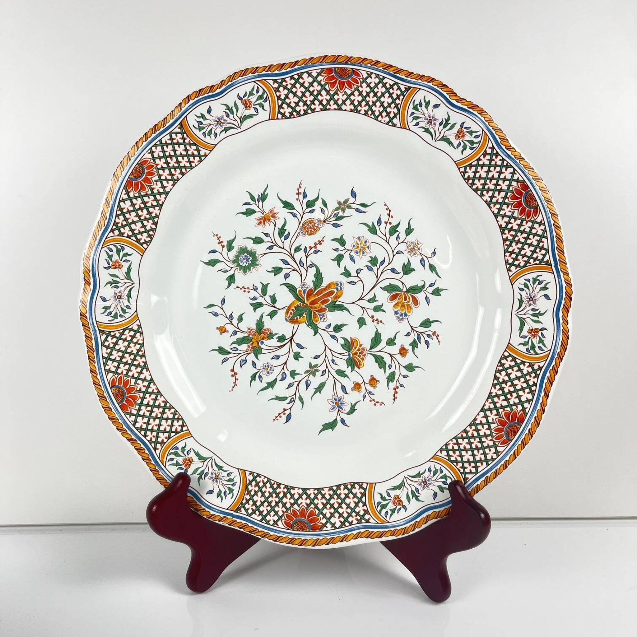 Set of 8 flat plates Gien model Rouen Sainfoin, 1990