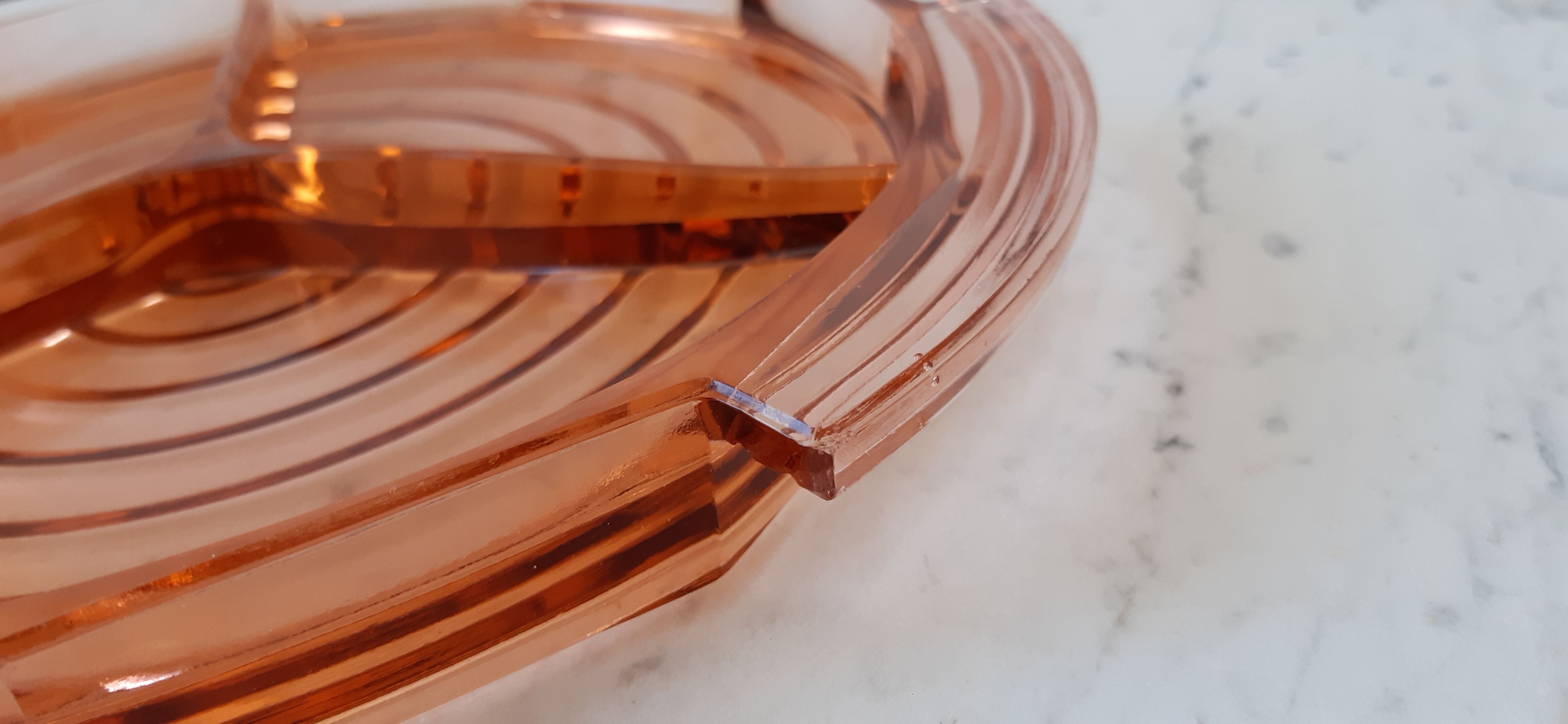 Tray with compartments in pink art deco glass