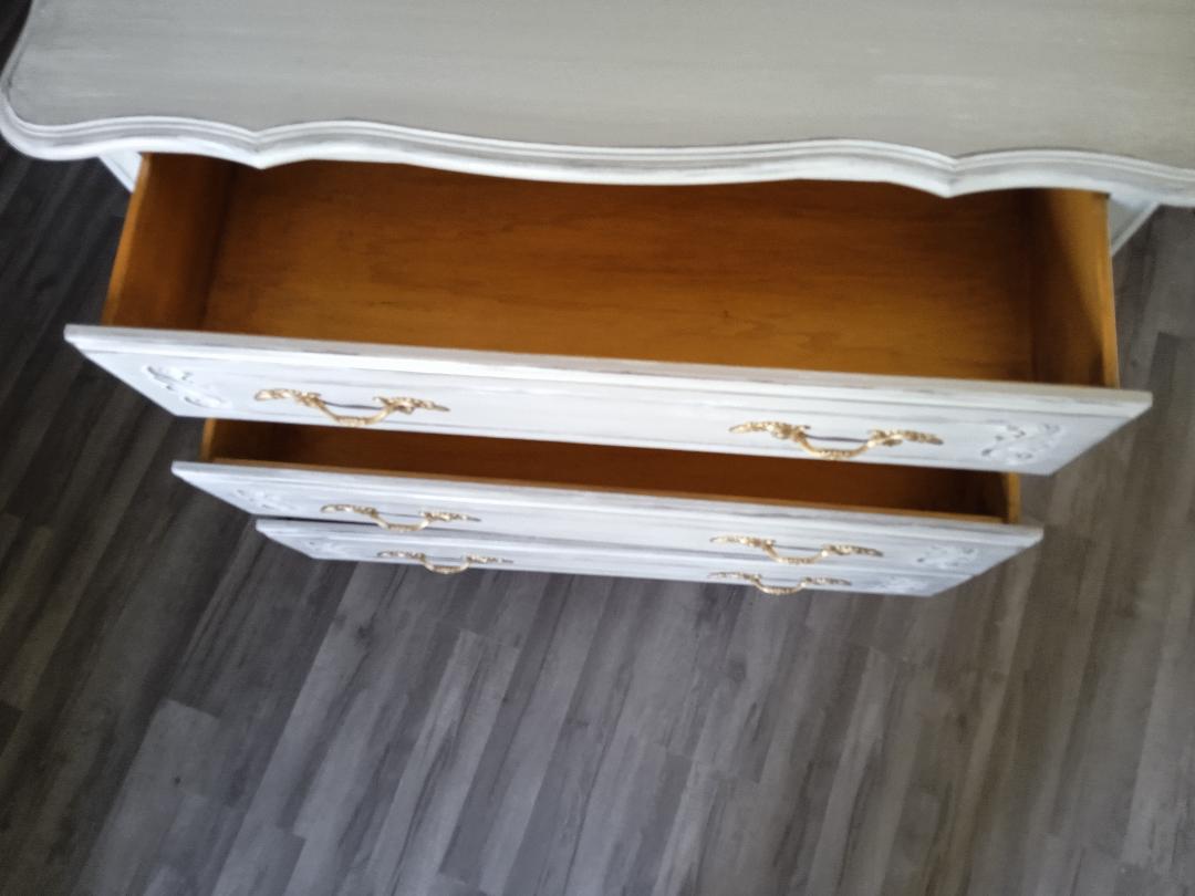 Patinated chest of drawers Louis XV style