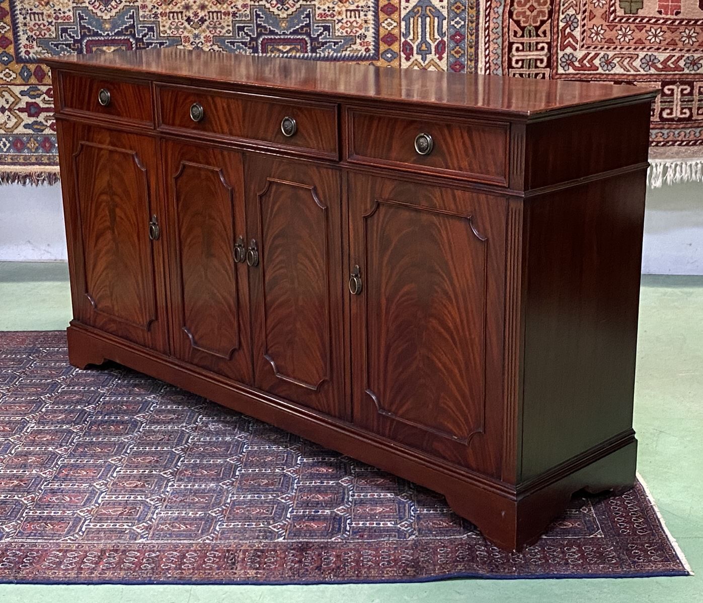 English mahogany line - 50s