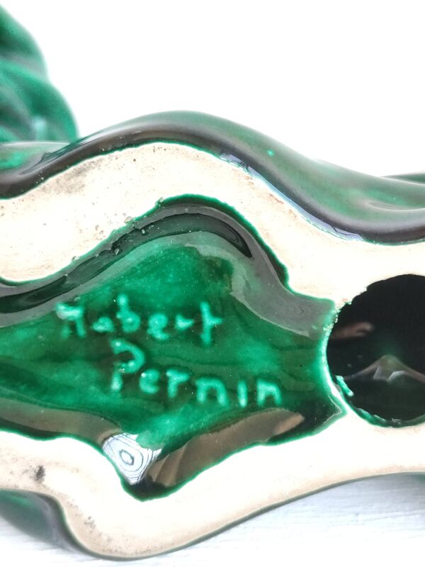 Lot de 2 Bougeoirs en céramique verte signés Hubert Pernin, Vallauris