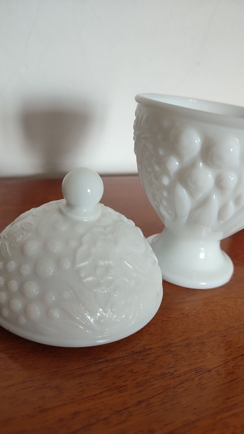 Avon pot on milk glass base