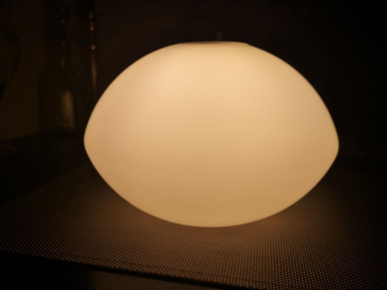 Large translucent white glass globe - Ufo shape - Space Age - 1950s/1960s