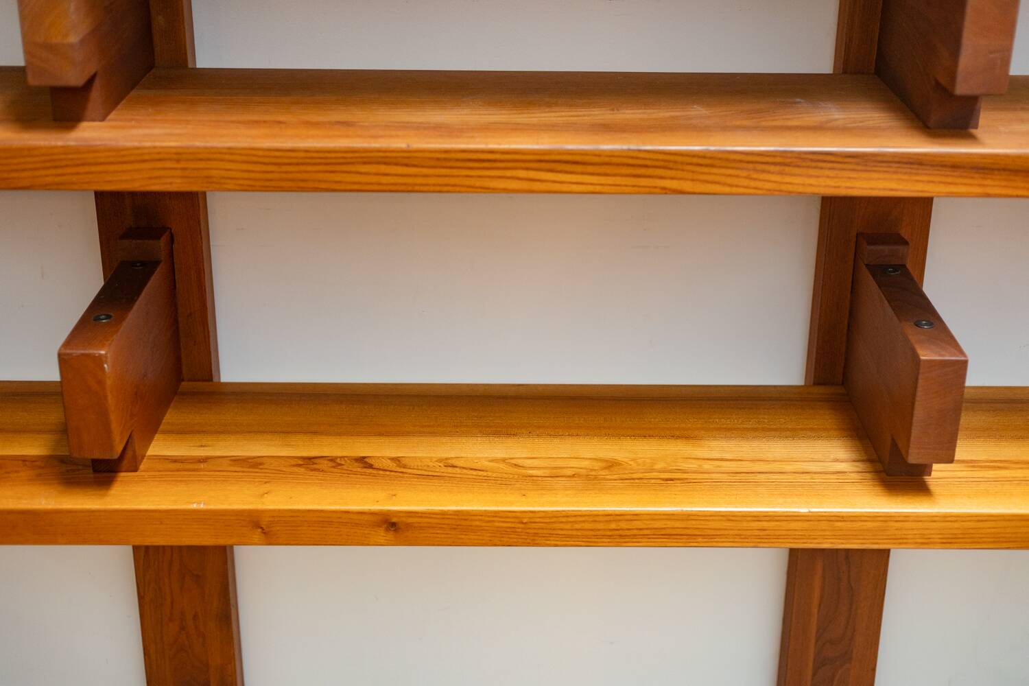 Pierre Chapo. Shelf or bookcase in natural elm. 1980s.