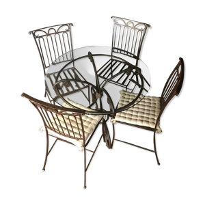 Table fer forgé et 4 chaises