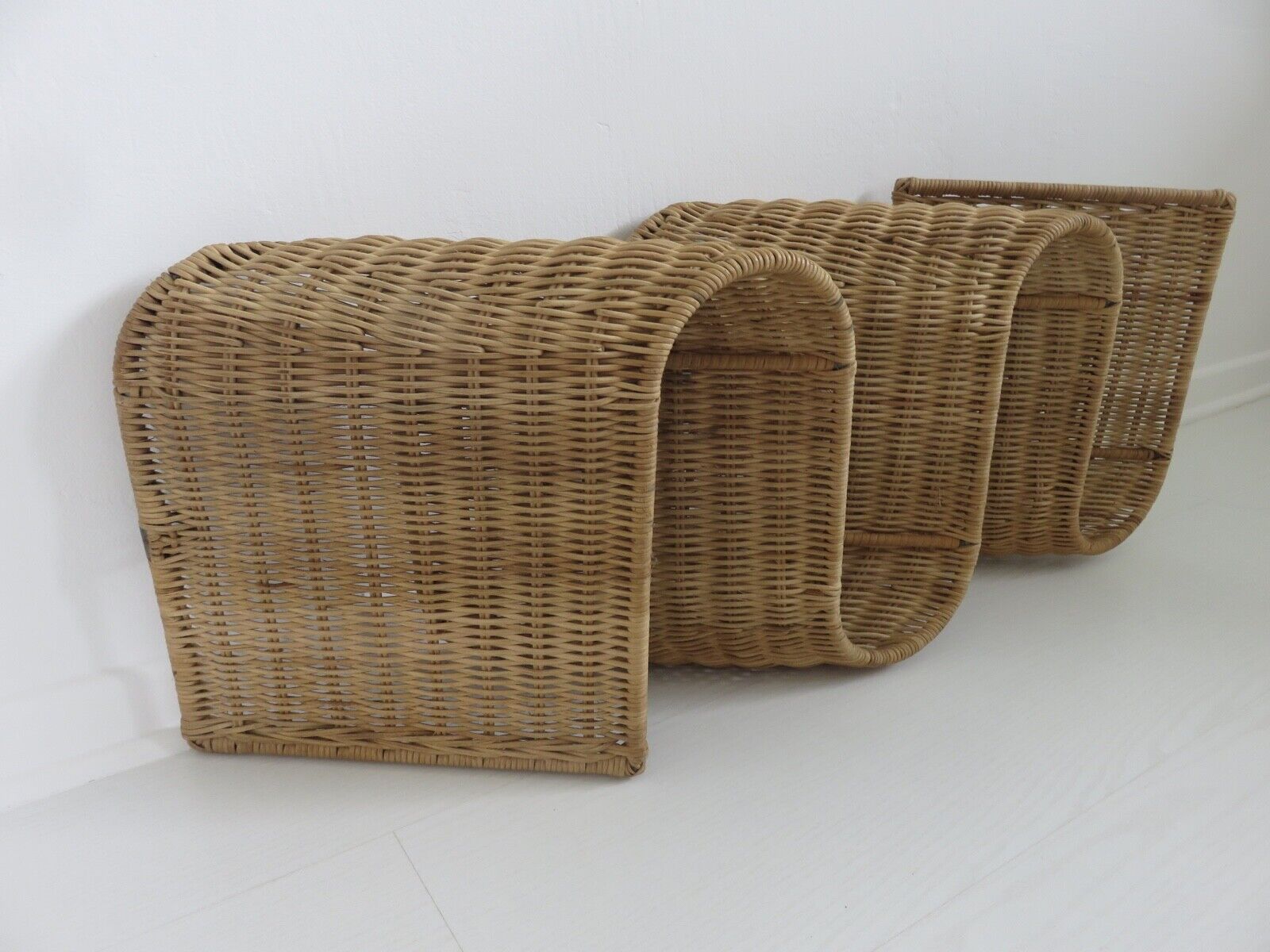 Door magazines wall in rattan Italy 70s