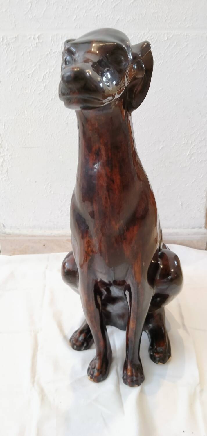 Greyhound statue from the early 20th century
