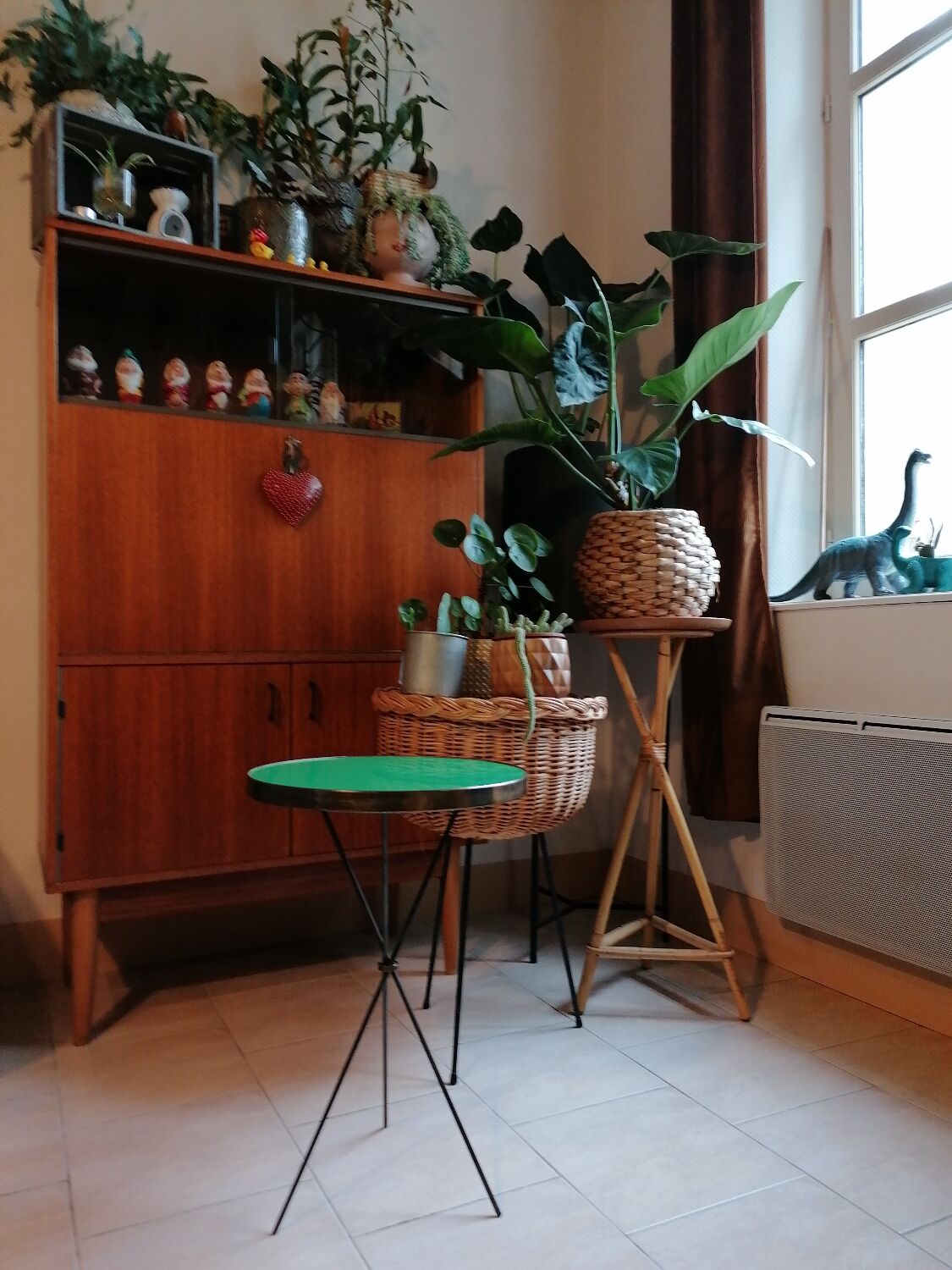 Table whisky by mechanical mirror works INC vintage