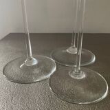 Trio de vases sur pied en verre soufflé