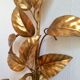 Apply gold metal sheets, Hans Kolg