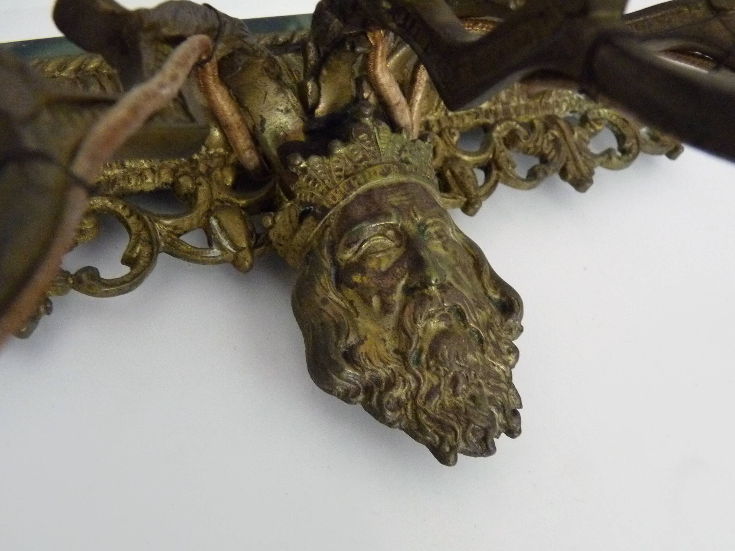 Pair of 3-light beveled mirror wall lights in Napoleon style, gilded bronze