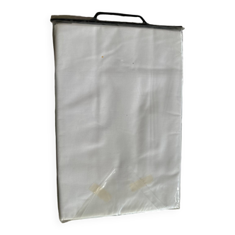 White long-fiber lightweight sheet