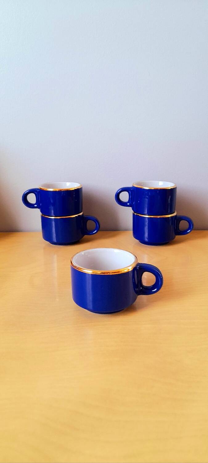 Porcelain coffee cups
