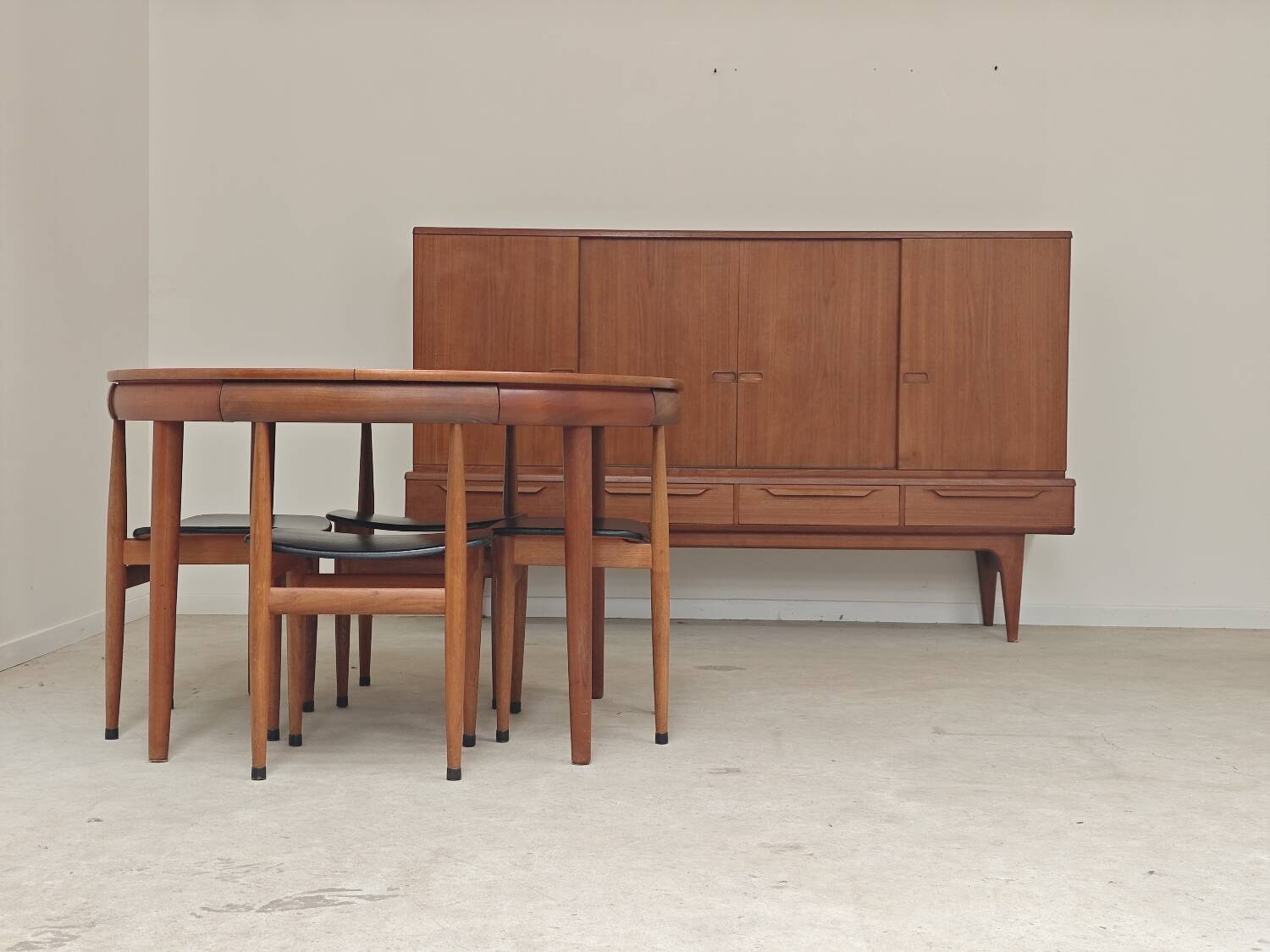 High enfilade by Johannes Andersen by Bordum & Nielsen, Samcom teak