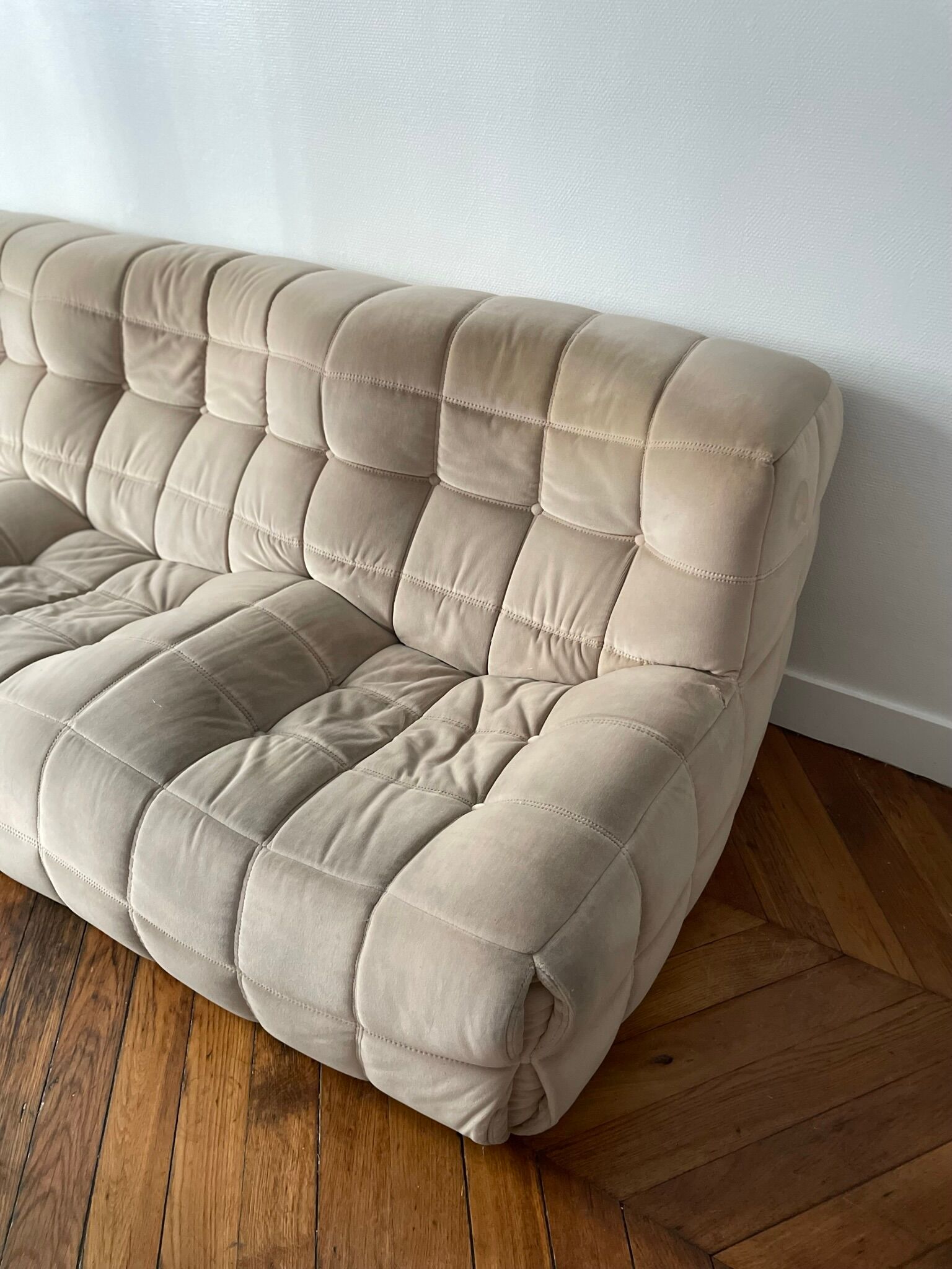 Sofa 3 places Kashima Line Roset velvet beige 70s