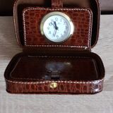 Travel clock