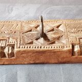 Coat rack 3 hooks in carved teak / 2 back hooks for wall hanging