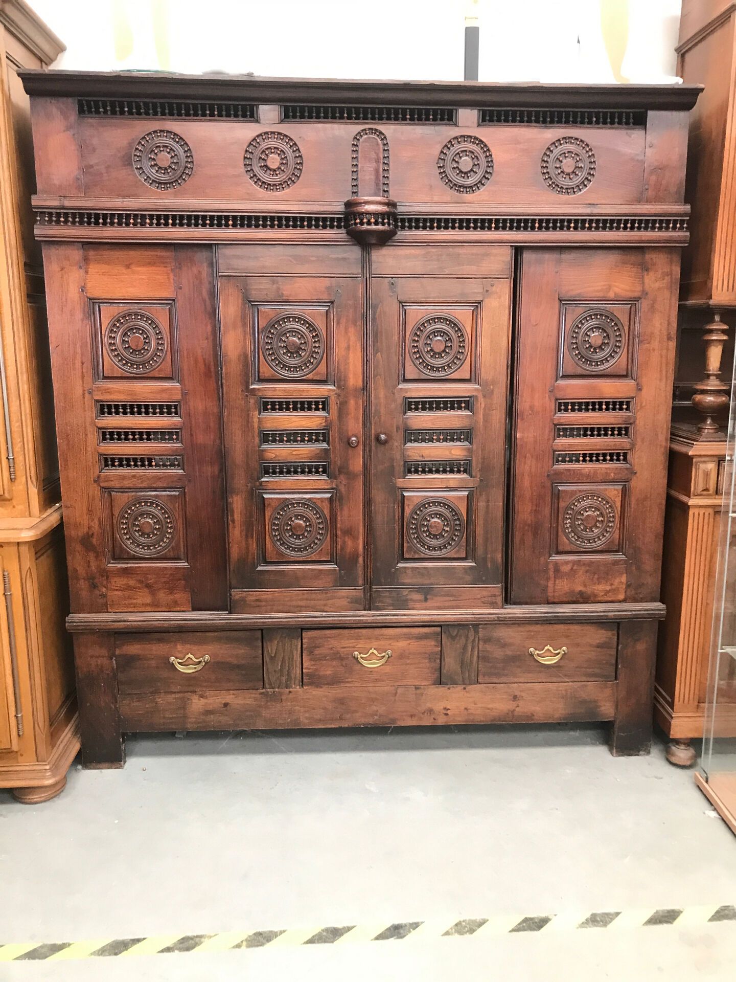 "Breton" wardrobe with sliding door