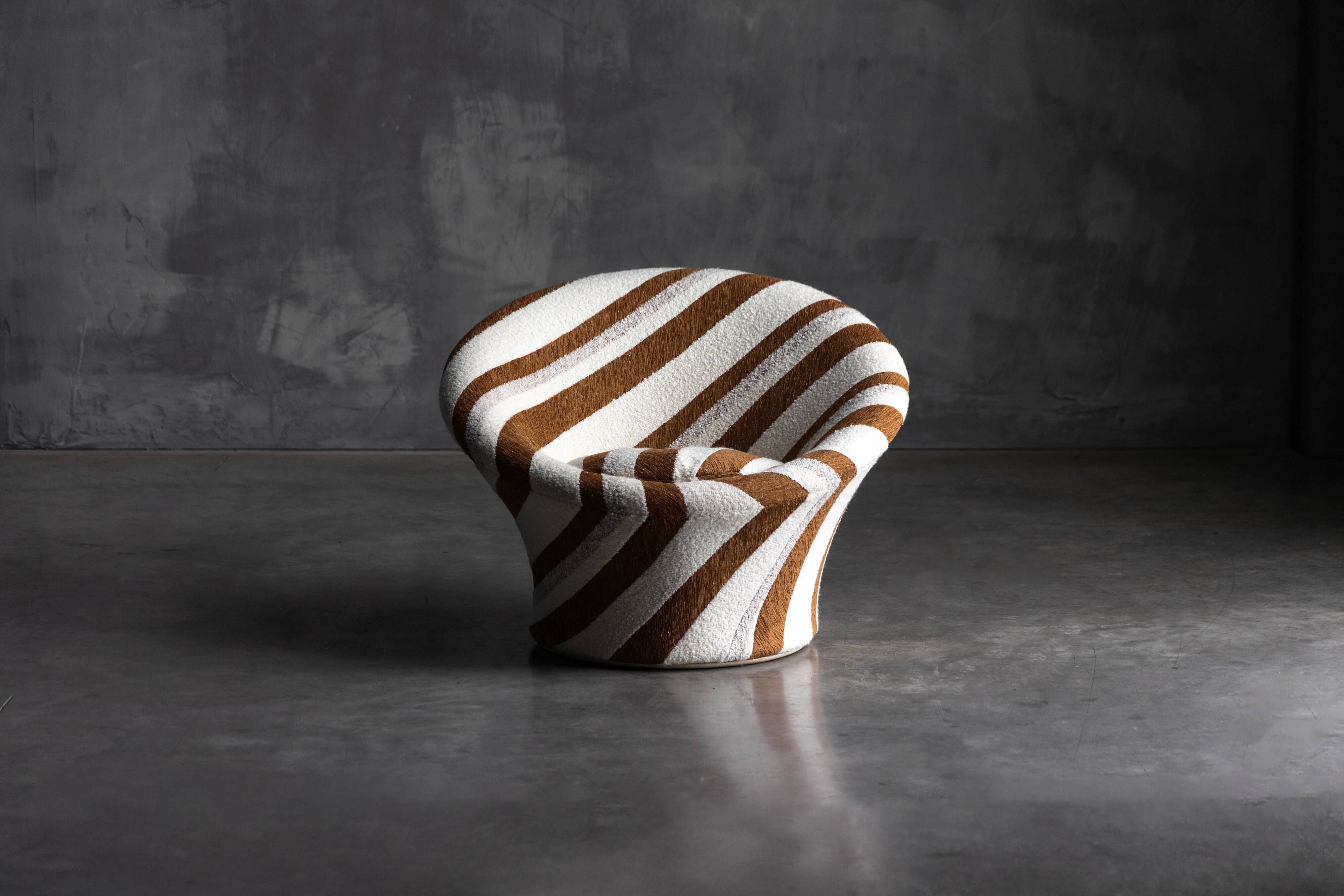 "560 Mushroom" armchair by Pierre Paulin for Artifort, Netherlands, 1963