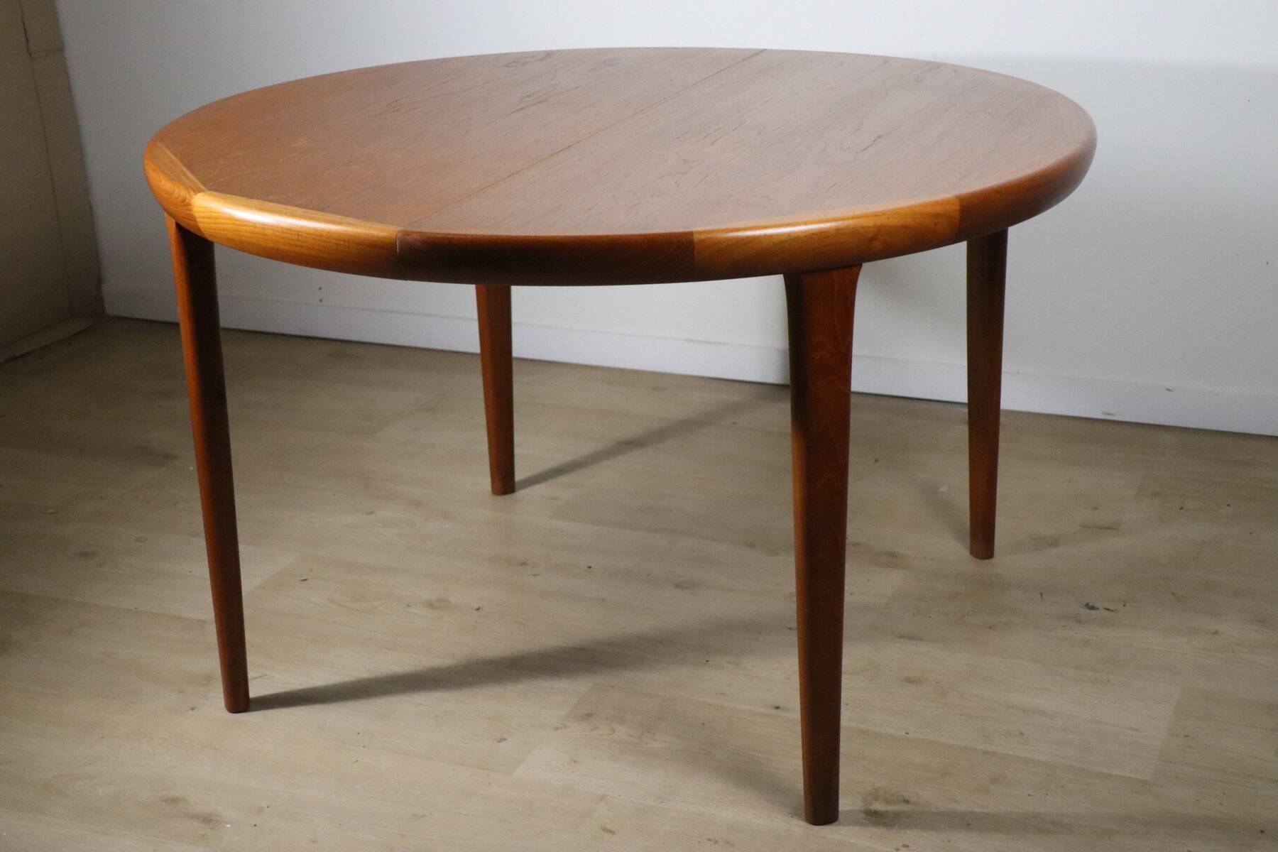 VV Mobler Spottrup Scandinavian extendable teak table, 1960