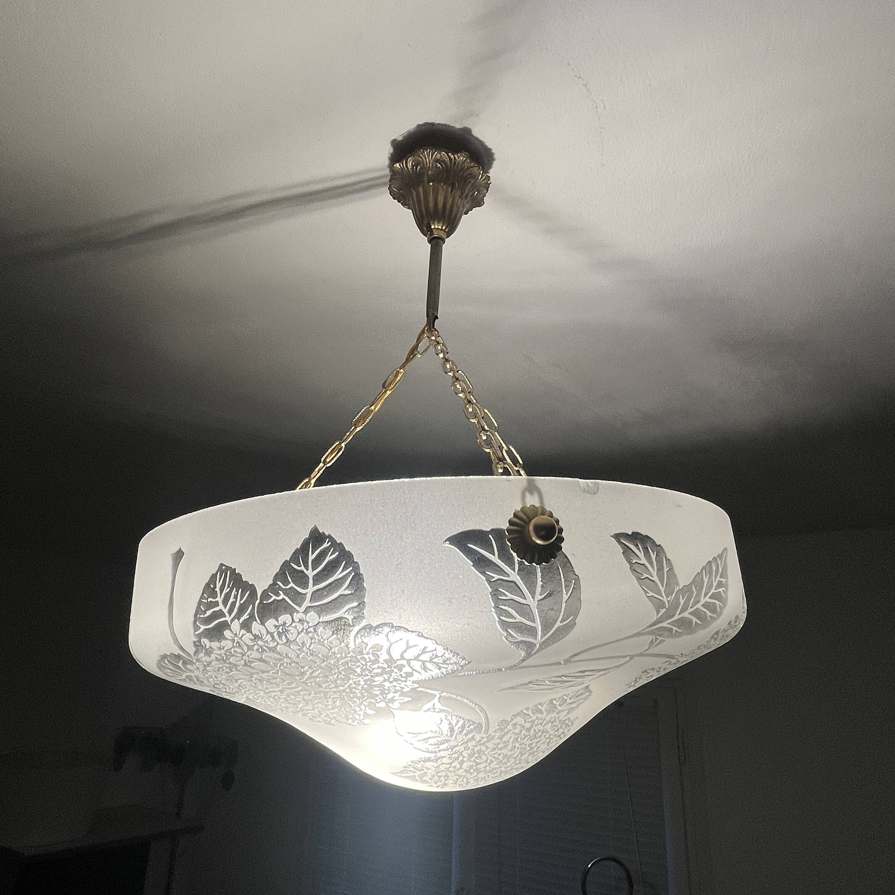 Glass basin decorated with flowers and butterflies Art Deco France Deveau 1925